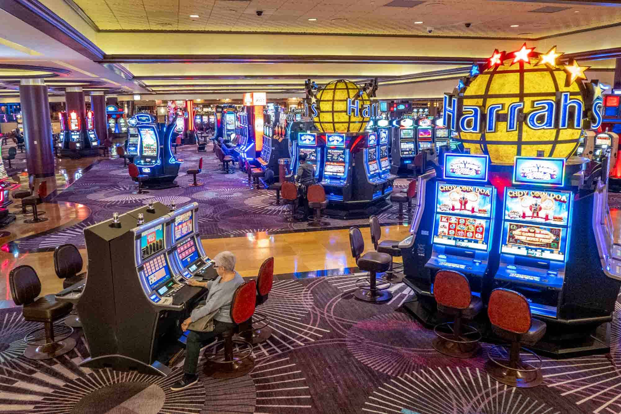 Gizli Sembollerin Sırları: Slot Oyunlarında Kazananlar Nasıl Önerilir?